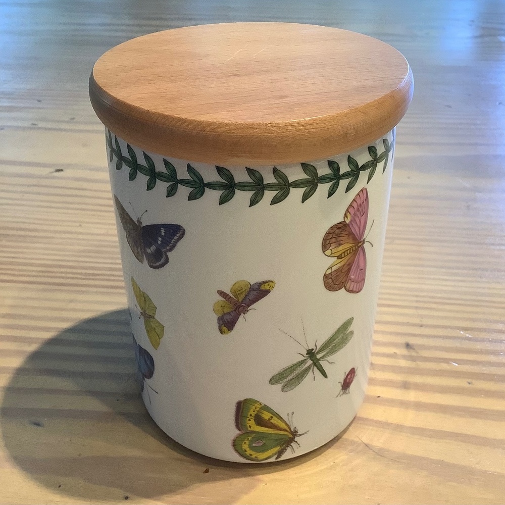 Portmeirion The Botanic Garden 5 1/2” Canister Storage Jar Butterflies